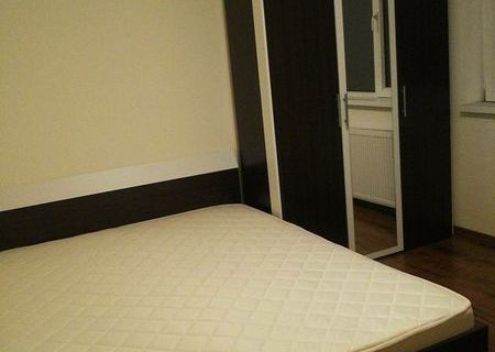 Proprietar apartament cu 2 camere in Floresti, 58 mp