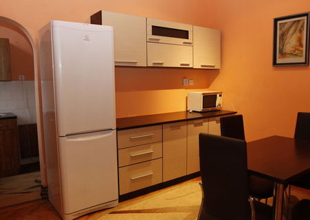 PROPRIETAR INCHIRIEZ AP 2CAM