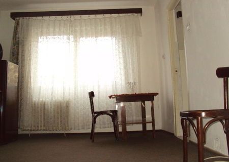 Proprietar inchiriez apartament 1camera in Timisoara zona Bucovina O752OO9218
