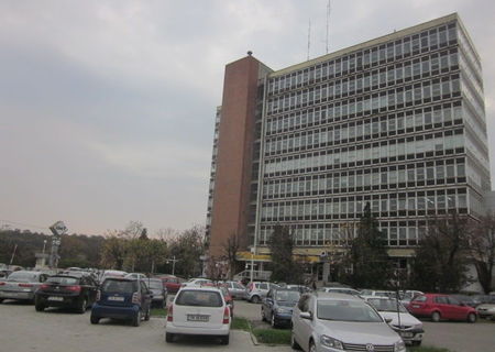 Proprietar inchiriez spatii birouri Proprietar inchiriez spatii birouri
