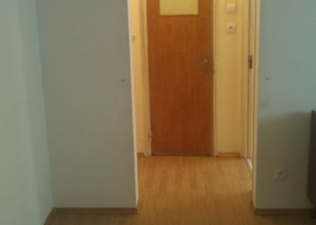 PROPRIETAR, VAND AP. 2 CAMERE PROPRIETAR, VAND AP. 2 CAMERE