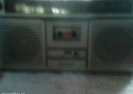 Radiocasetofon Sanyo-100 ron.