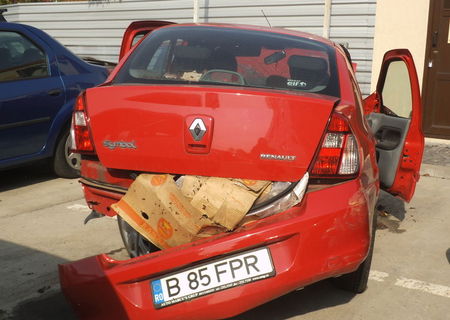 Renault Symbol 2008 (AVARIAT)