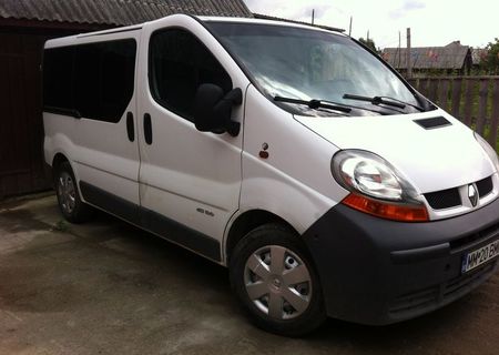 RENAULT TRAFIC