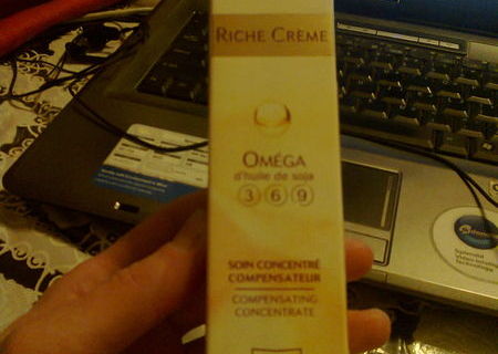 riche creme omega 3 6 9 - firma yves rocher