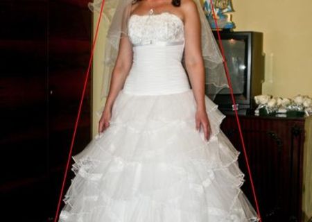 Rochie de Mireasa Rochie de Mireasa