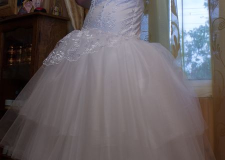 rochie de mireasa