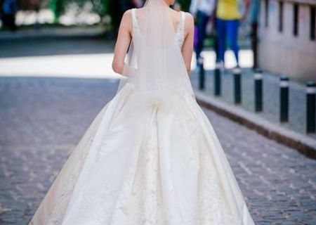Rochie de mireasa Demetrios pentru chirie Rochie de mireasa Demetrios pentru chirie