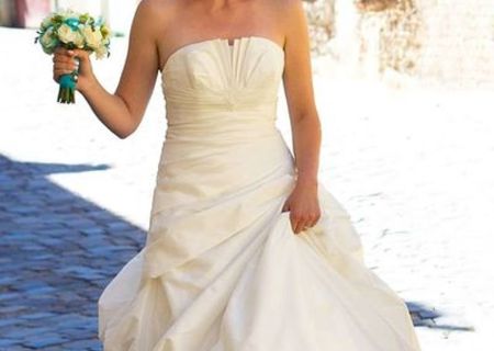 Rochie de mireasa Pronovias Rochie de mireasa Pronovias