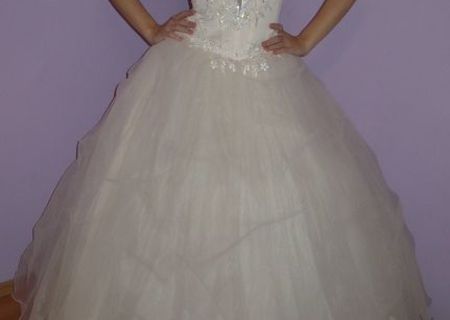 rochie mireasa