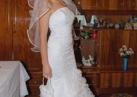 rochie mireasa rochie mireasa