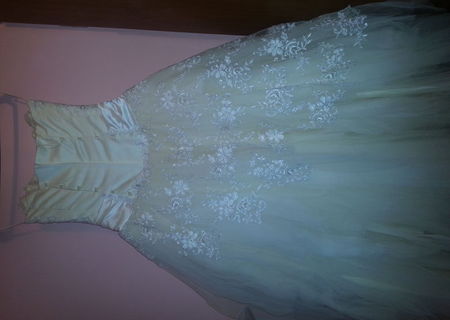 rochie mireasa