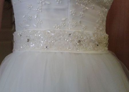 rochie mireasa model nou, decenta rochie mireasa model nou, decenta
