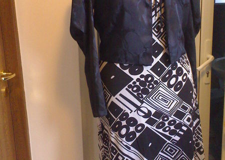 Rochie ocazie/seara/zi 44/48 Rochie ocazie/seara/zi 44/48