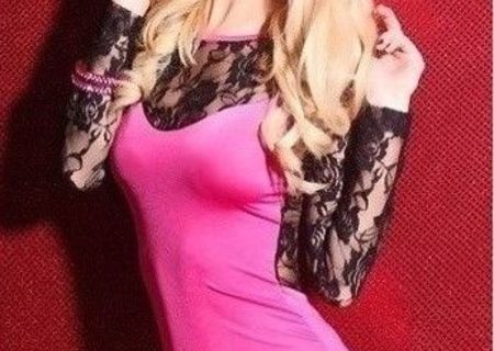 Rochie scurta roz Rochie scurta roz