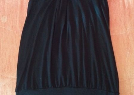 rochita neagra cu medalion