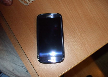 samsumg galaxi s3 i 9300 nou nout