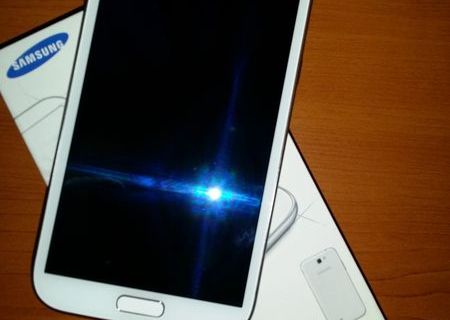 Samsung Galaxy Note 2 GT- N7100 Marble White Samsung Galaxy Note 2 GT- N7100 Marble White