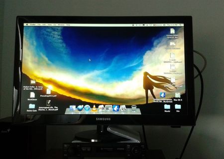 Samsung LED TV 19"