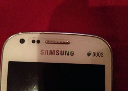 Samsung SDuos Impecabil cutie incarcator si husa cadou