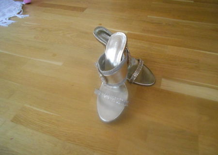 Sandale dama - mar.35