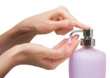 Sapun lichid flori de trandafir