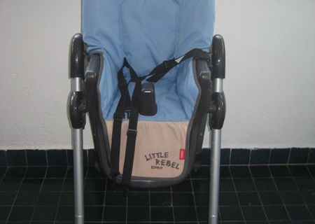 Scaun bebe (ptr masa) marca Esprit