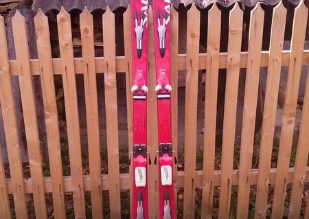 Schiuri Salomon+Clapari Nordica( marimea 40-41)+Bete Schiuri Salomon+Clapari Nordica( marimea 40-41)+Bete