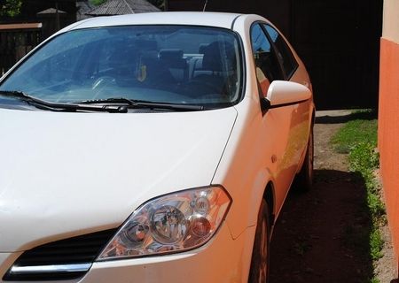 se vinde nissan primera