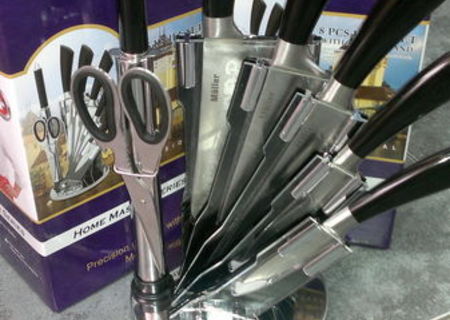 set cutite inox cu suport set cutite inox cu suport