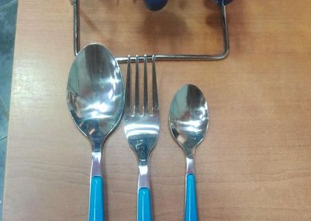 Set de tacamuri 6 persoane cu suport Set de tacamuri 6 persoane cu suport