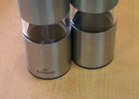 set rasnita piper si sare din inox set rasnita piper si sare din inox