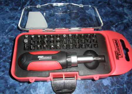 Set surubelnita cu clichet Powerfix 38 piese