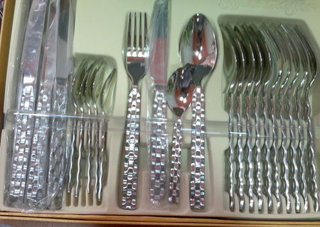 set tacamuri 24 pcs