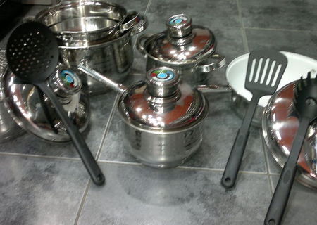 set vase inox 18 piese cu tigaie ceramica set vase inox 18 piese cu tigaie ceramica