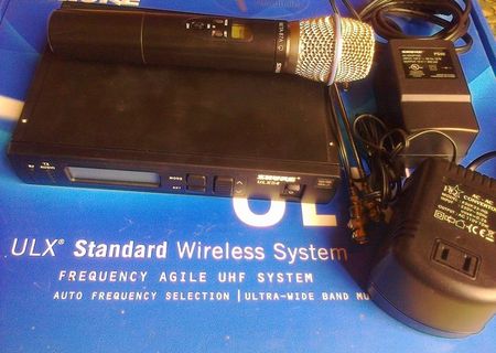 Shure ulxs24 - beta87a wireless cu transmitter defect Shure ulxs24 - beta87a wireless cu transmitter defect
