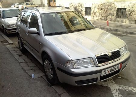 SKODA OCTAVIA 1.6 SR