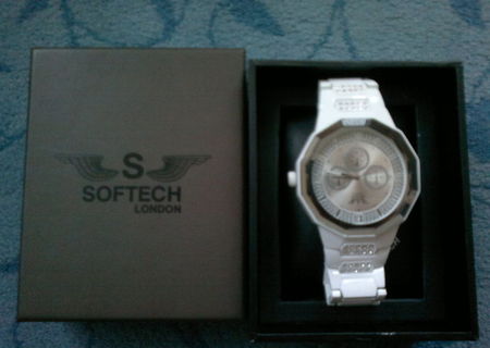 Softech london white watch