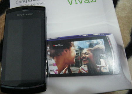 Sony Ericsson Vivaz U5i HD 300 lei