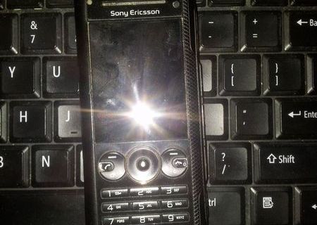 Sony-Ericsson W902