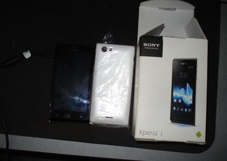 Sony Ericsson Xperia J