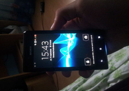 Sony xperia j