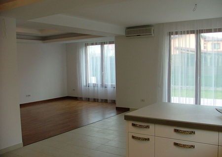 Splendida- Vila inchiriere 335mp Splendida- Vila inchiriere 335mp