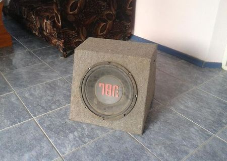 subwoofer cu statie auto