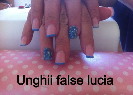 super oferta unghii false gel si tips