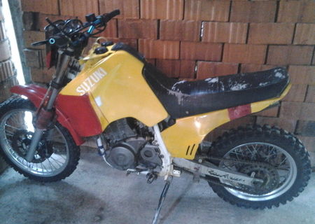 suzuki 750 cm