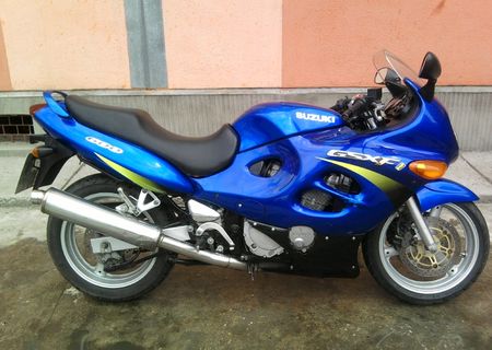 Suzuki GSX 600F