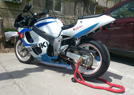 suzuki gsxr 600 cc