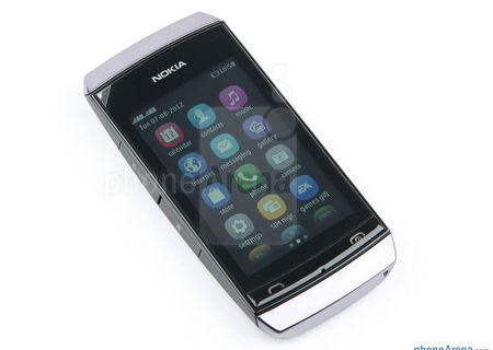 Tach iphone 3gs cu tot cu display si nokia asha 305 Tach iphone 3gs cu tot cu display si nokia asha 305