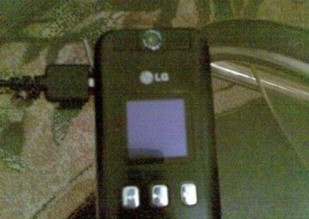 Telefon Lg u310